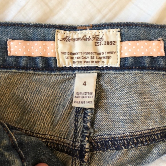 Abercrombie Jean Skirt - Picture 3 of 4